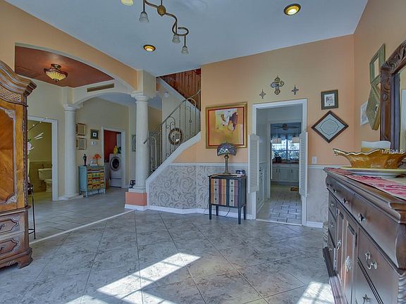 5th image of 1065 Avenida Sonoma