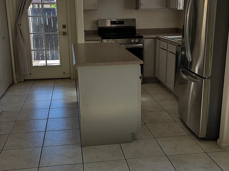 455 S Mesa Dr #137 — Photo 5