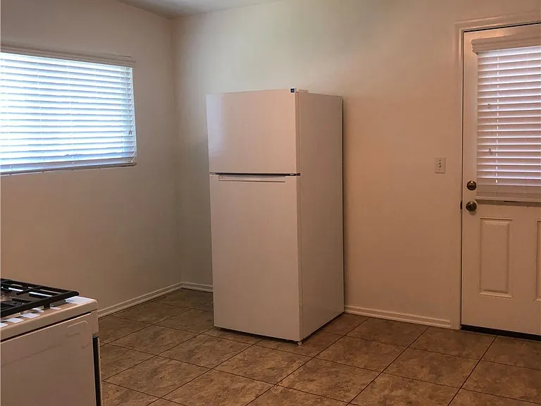 715 California St #A — Photo 10