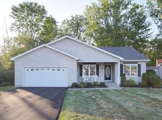 26 Alexander Pkwy, North Tonawanda, NY 14120