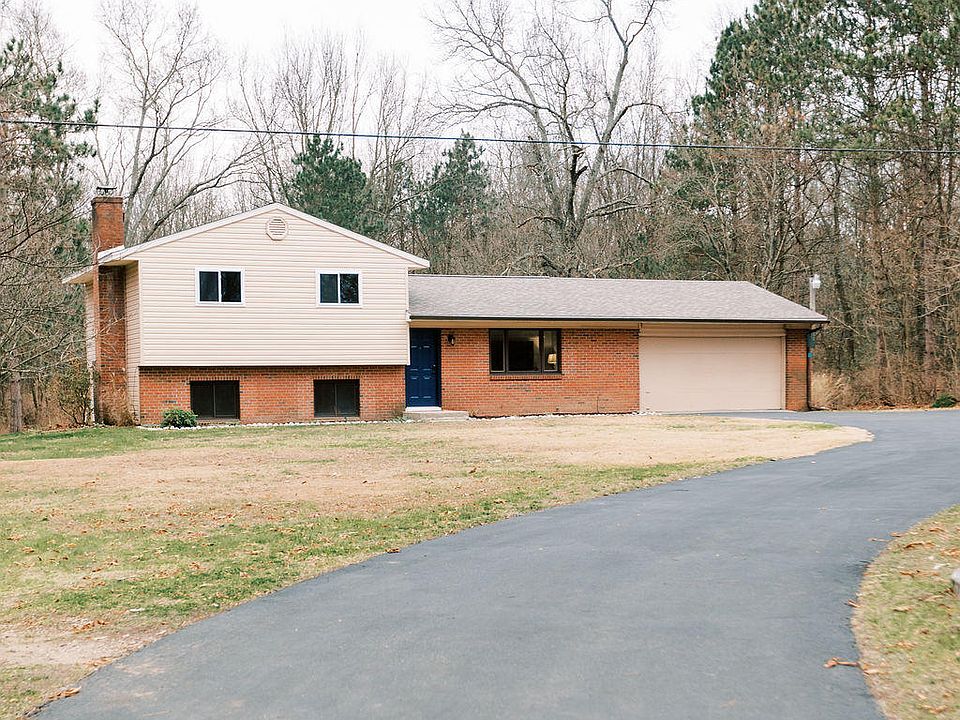 1st image of 9859 W G Ave