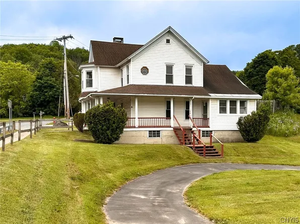 44 Bridge St, Middleville, NY 13406