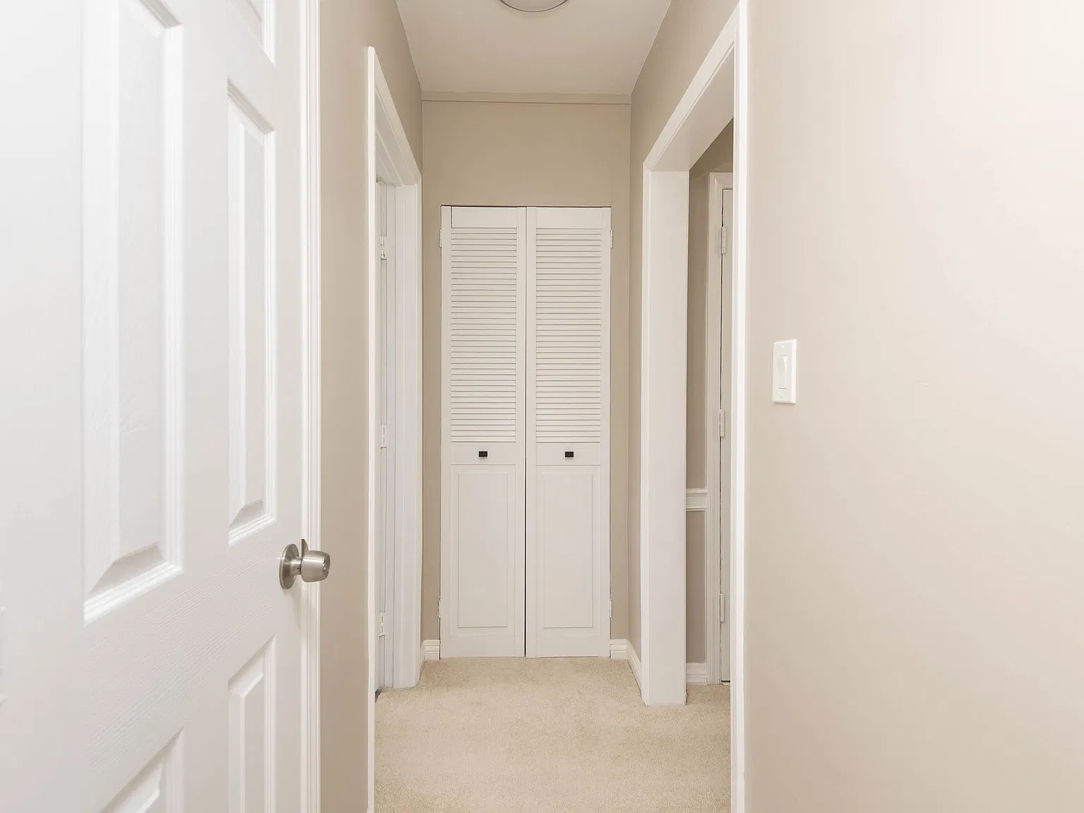 1 bed, $2,995 — Photo 4
