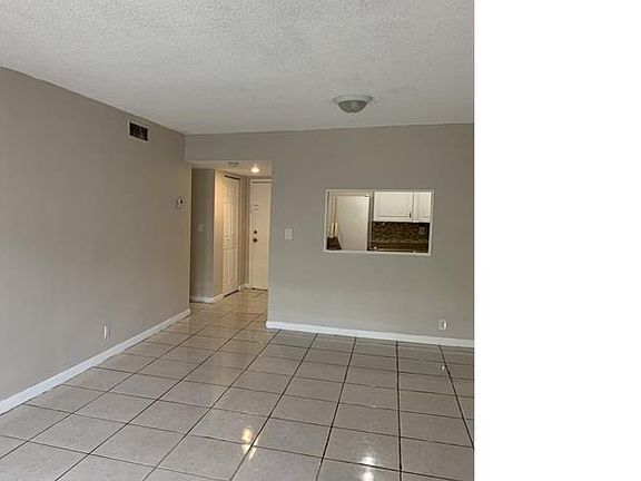 2nd image of 13480 NE 6th Ave APT 310