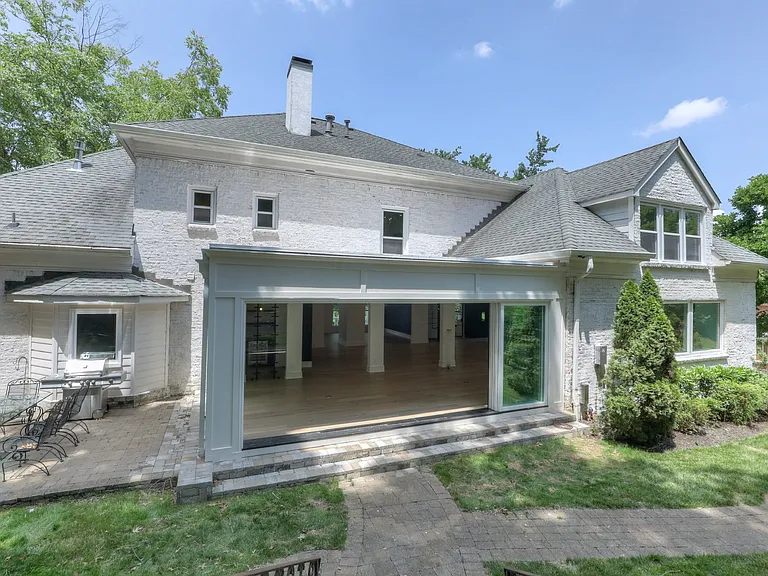 5095 Heathrow Blvd — Photo 17