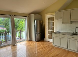225 Thoreau St #227, Concord, MA 01742