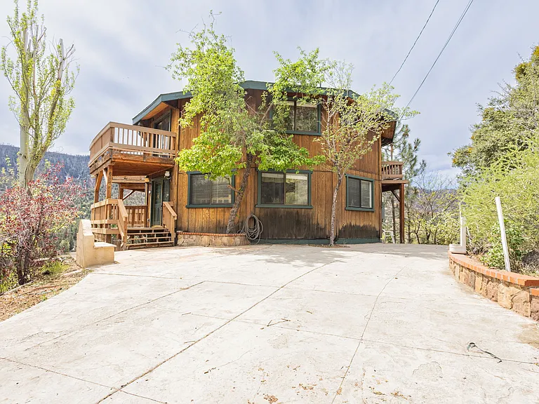 6326 Bluebird Rd — Photo 43