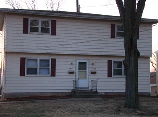 4530-4532 13th St, Rock Island, IL 61201