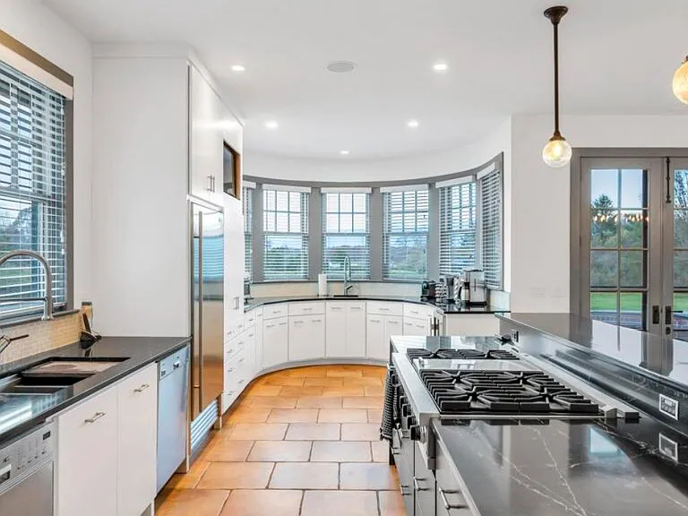 24 Sagg Rd — Photo 14