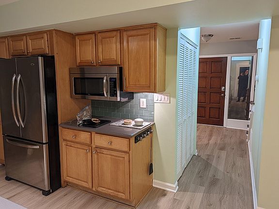 4th image of 356 Hillwood Ct