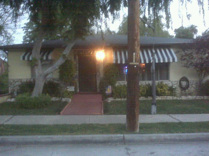 1st image of 950 N Avenue 50