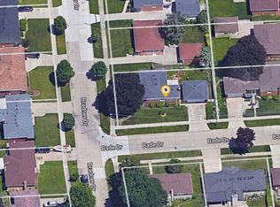29604 Bradner Dr, Warren, MI