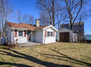 81 Kimball Beach Rd, Hingham, MA 02043