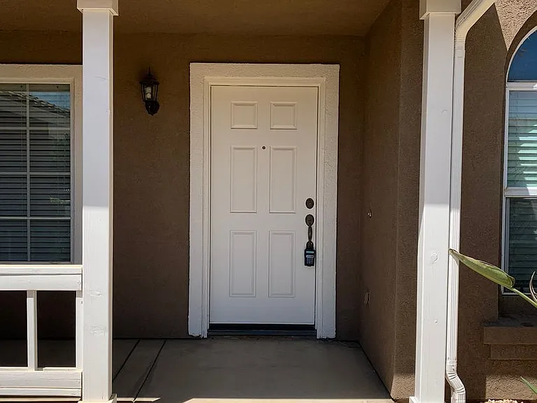 102 Goldenrod Ave — Photo 5