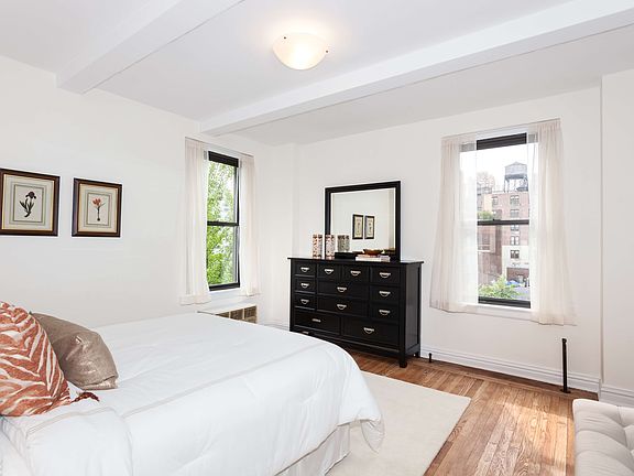 3rd image of 140 E 81st St APT 8F