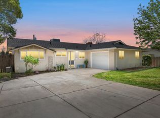 208 Rugosa Dr, Folsom, CA 95630