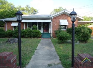 1207 N Englewood Ave, Tyler, TX 75702