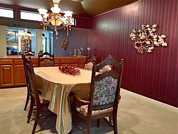 3rd image of 105 Picea Dr