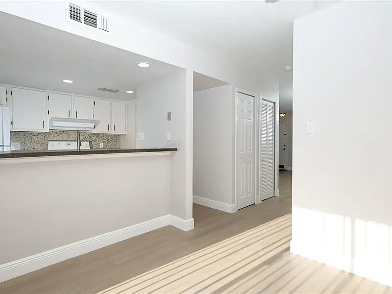 4029 Henley Rd #1705 — Photo 12