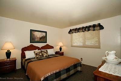 4th image of 28689 Zion Dr