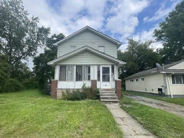 276 Hughes Ave, Pontiac, MI 48341