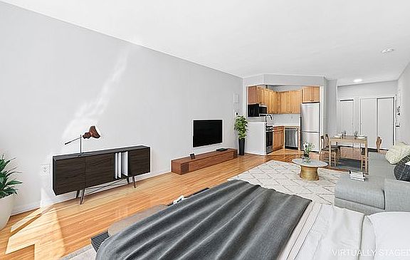 2nd image of 417 E 83rd St #6