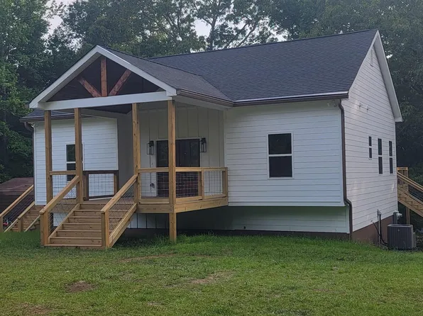 475 Old Roanoke Rd, Bowdon, GA 30108