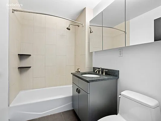 Rented by Sotheby's International Realty | media 27