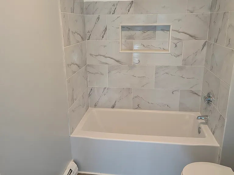 60 Richmond St #3 — Photo 16
