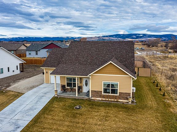 4th image of 3568 Blacksmith Ln