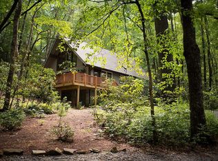 735 Robin Hood Rd, Brevard, NC 28712