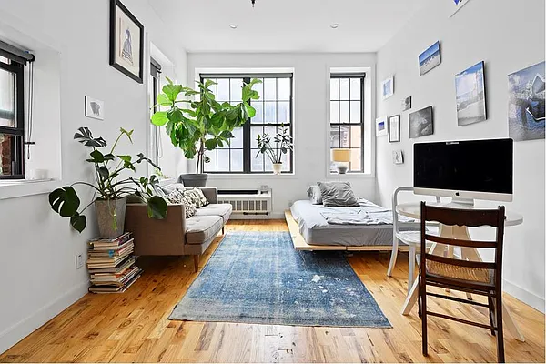 Rented by Douglas Elliman | media 11