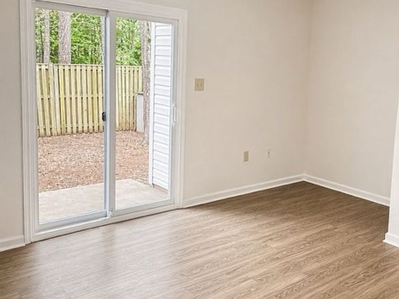 4th image of 45264 Woodstown Way
