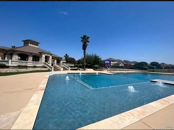 4th image of 9109 Longhorn Park