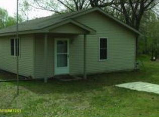 2811 W Elcona Dr, North Judson, IN 46366