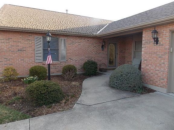 2nd image of 1250 Stephanie Dr Unit 33
