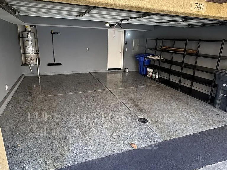 740 Mariposa Cir — Photo 20