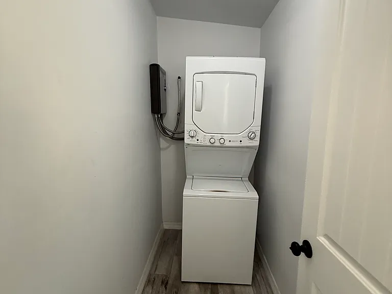 1050 W Rosewood Dr — Photo 23