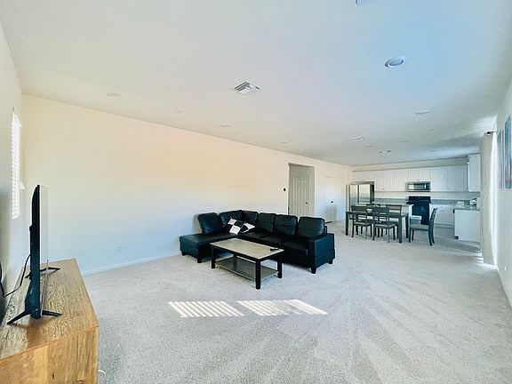 3rd image of 19931 Sunkissed Ridge Dr #2