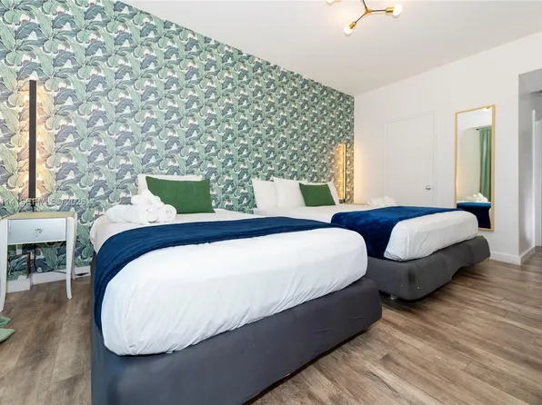 6760 Collins Ave #7, Miami Beach, FL 33141