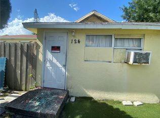 124 W 16th St, Riviera Beach, FL 33404