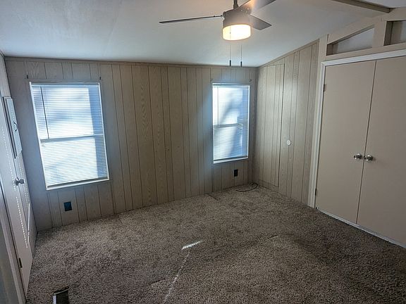 5th image of 125 Arapaho Dr