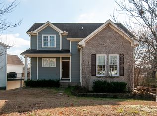 5505 Knob Rd, Nashville, TN 37209