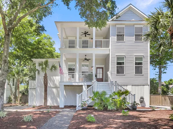 4 Lauden Blvd, Isle Of Palms, SC 29451