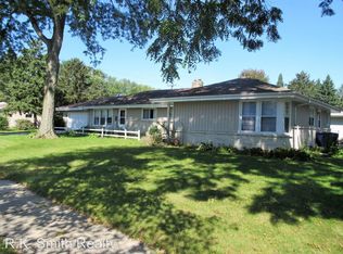 2321 Black Bridge Rd, Janesville, WI 53545