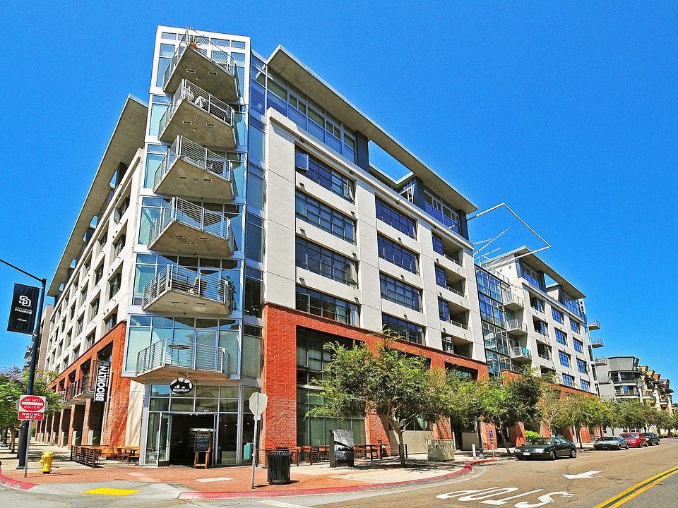 1st image of 527 10th Ave Unit 206