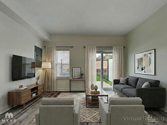 2nd image of 2395 Eagle Creek Ct