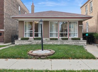 10136 S Saint Lawrence Ave, Chicago, IL