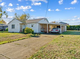 2038 17th St, Springfield, OR 97477