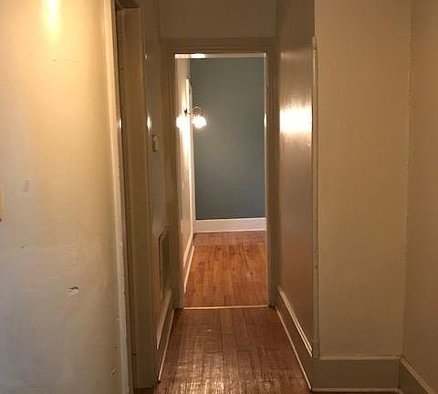 4th image of 572 N Buckeye St Unit 1/2